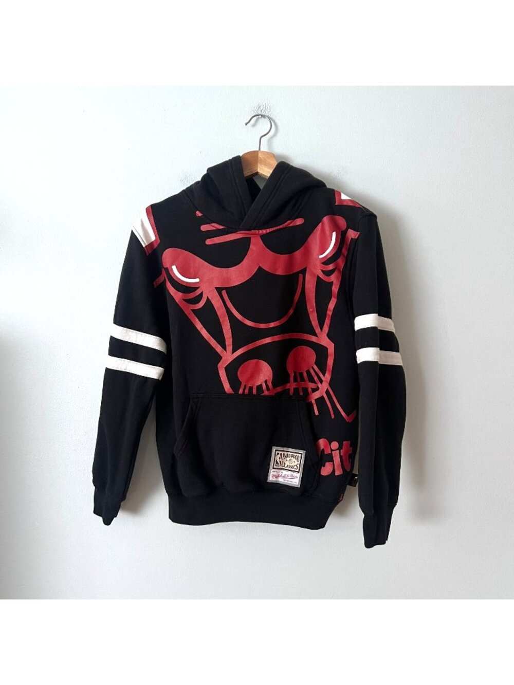 Mitchell & Ness Hardwood Classics Chicago Bulls Hoodie Kid's Size Large 14/16
